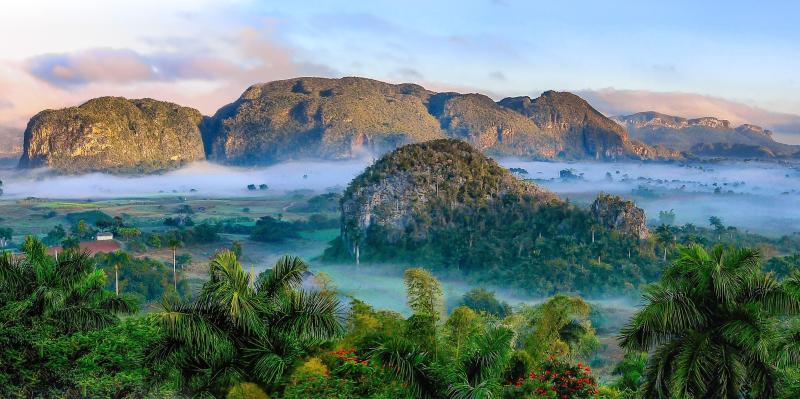 Vista del hermoso valle de Viñales