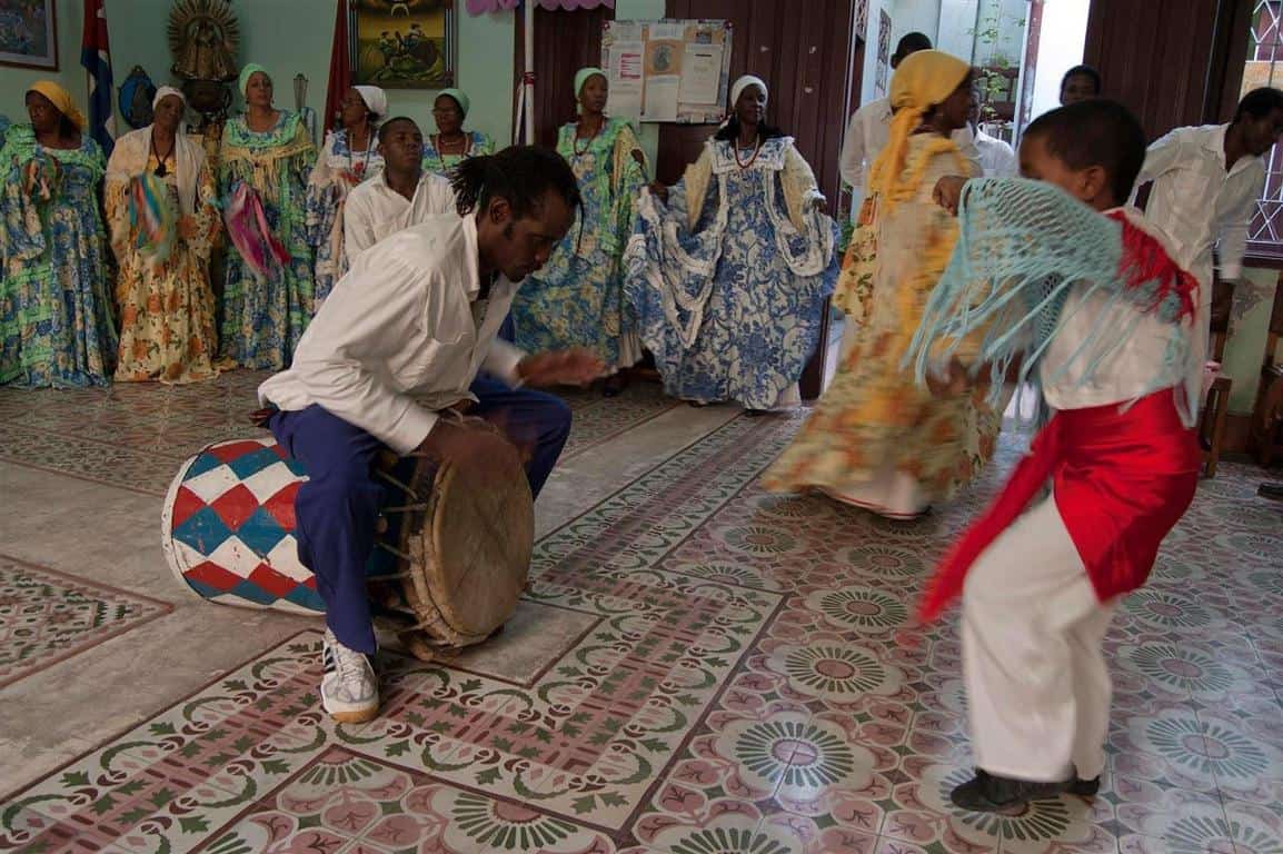 ¿Quieres bailar la Tumba Francesa? Descúbrela Todo Cuba