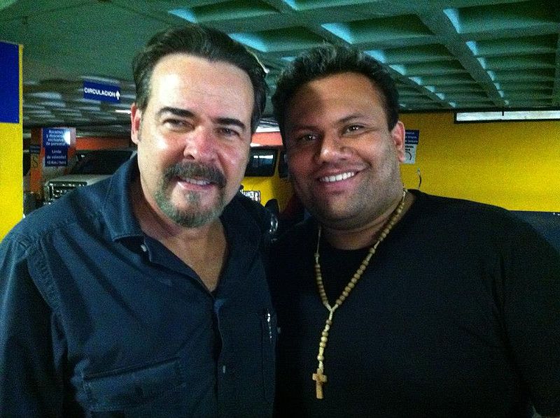 Cesar Evora Ernesto Magos