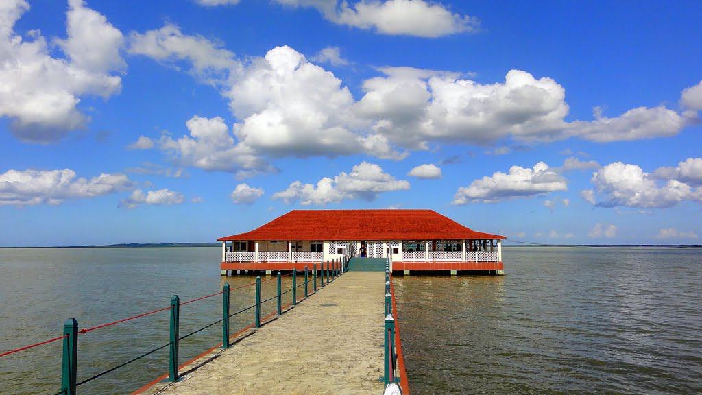 Laguna de la Lecha, Cuba