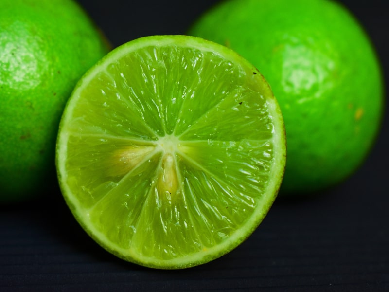 Casco de limón