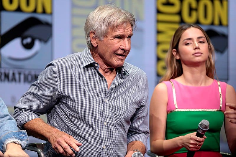 Ana de Armas y Harrison Ford