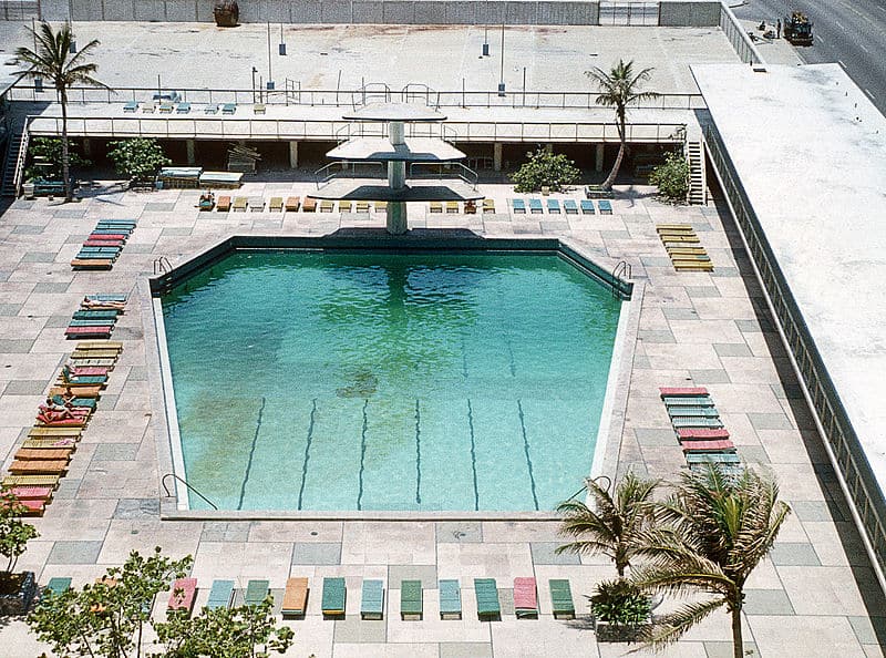 Piscina del Hotel Riviera en 1.973
