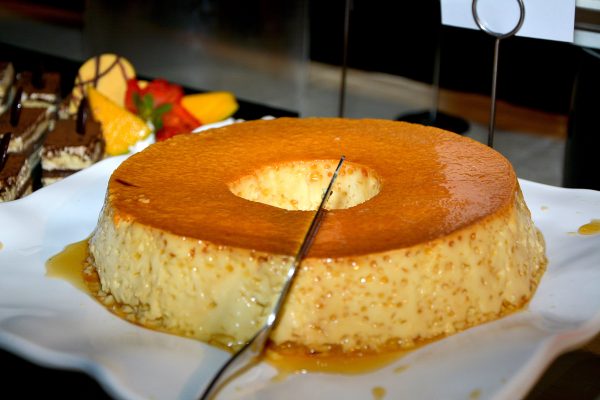 Exquisito flan cubano
