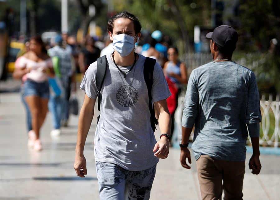 Cuba registra 104 casos nuevos de covid-19, la mayor cifra diaria en un mes