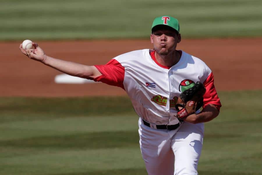 Cuba presenta selección de béisbol de cara al preolímpico de Arizona