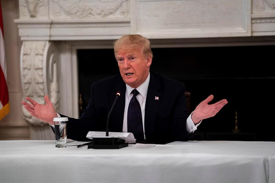 Trump amenaza con posible salida de EE.UU. de la OMS