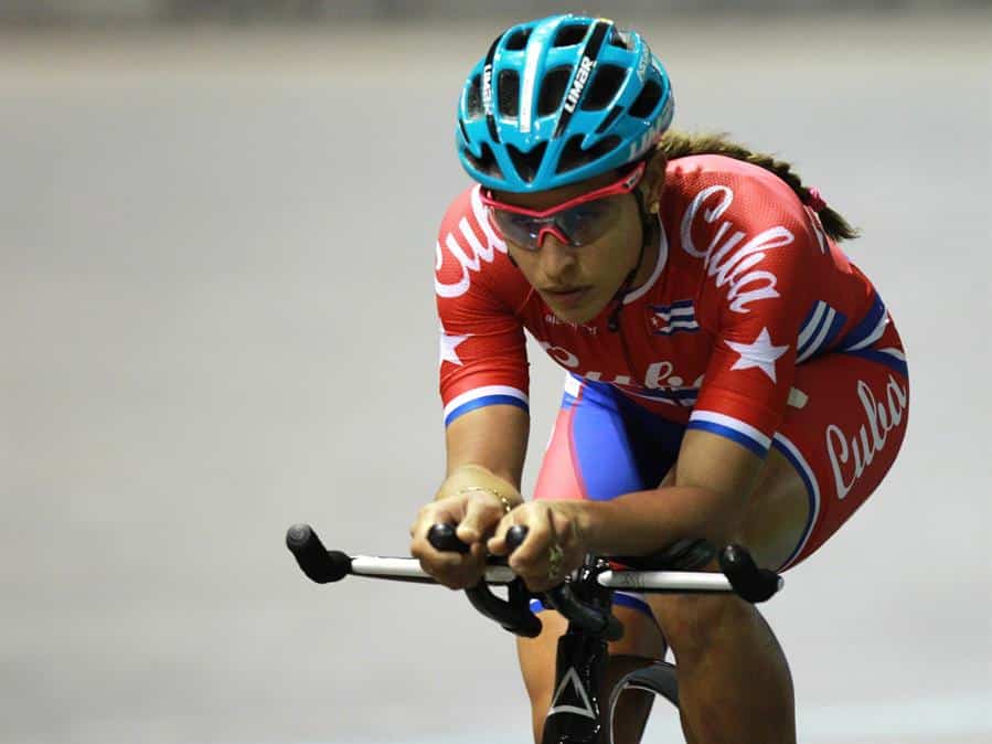 Ciclistas de Cuba retoman preparación con el Astana Women Team