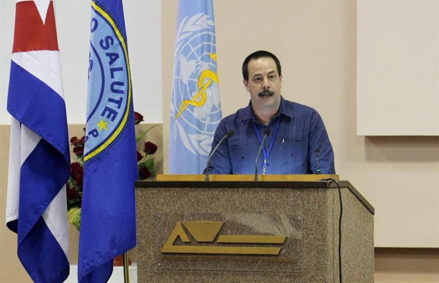 Cuba y Kenia abordan gestiones para liberar a médicos cubanos secuestrados