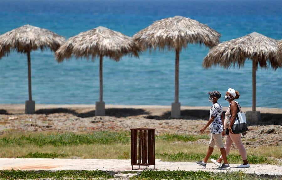 La Habana cancela su reapertura ante repunte de la COVID-19