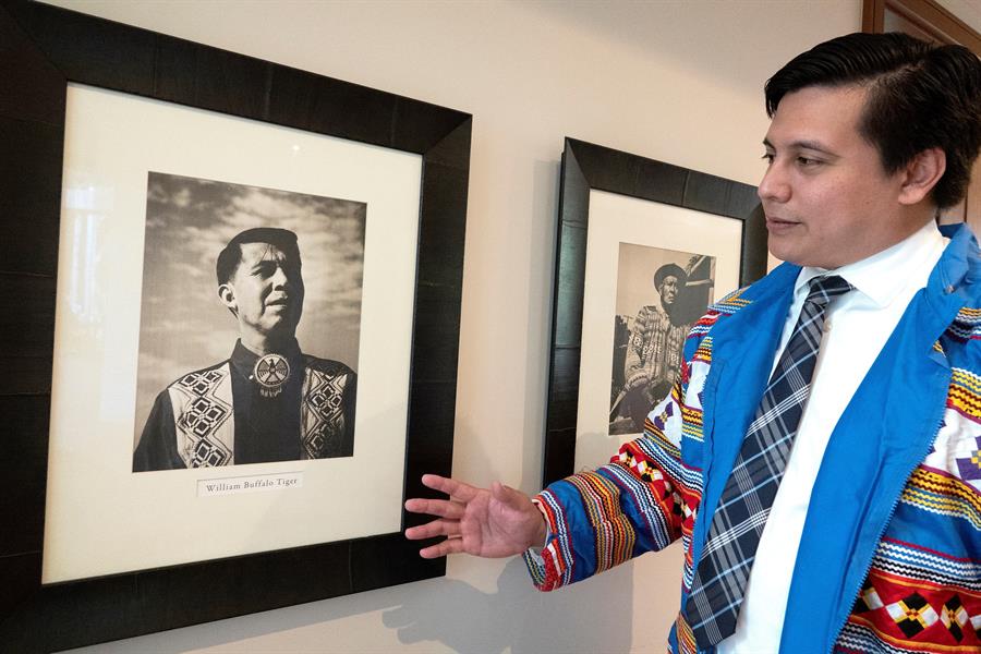 Curtis Osceola, el primer abogado de la tribu Miccosukee