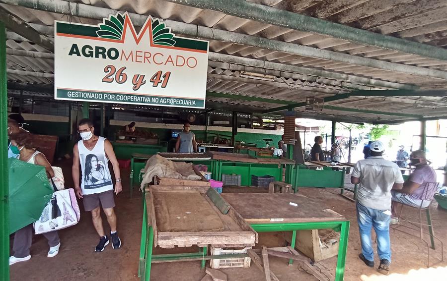 La escasez alimenta polémicas en Cuba