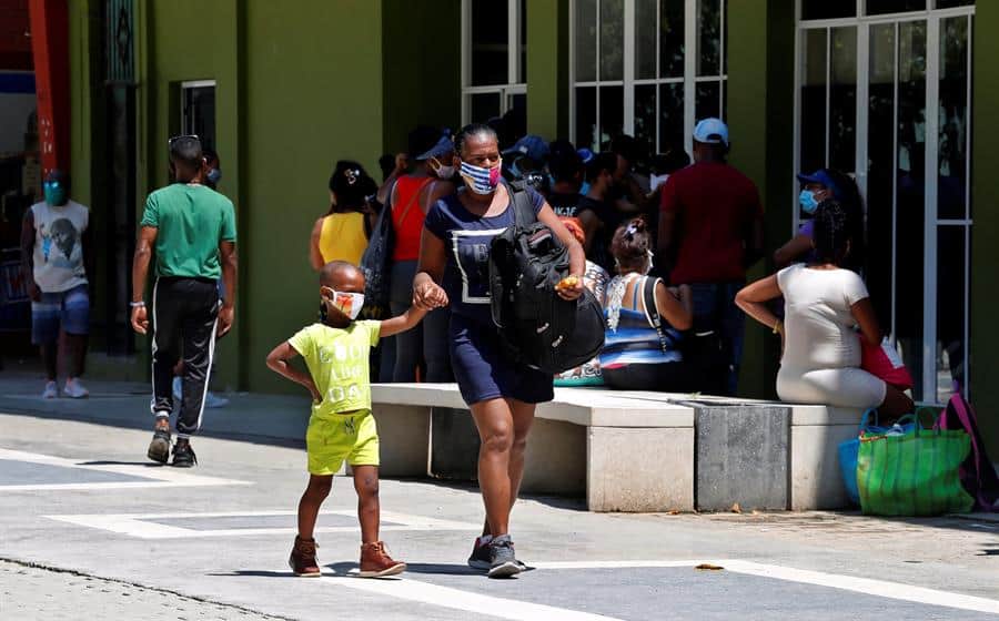 Cuba acumula cien muertes por COVID-19
