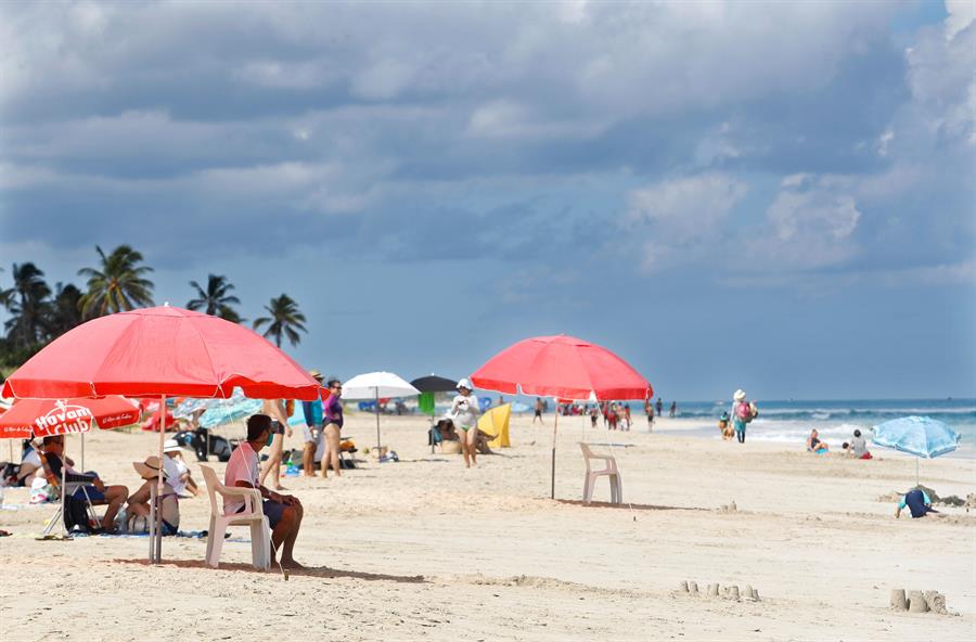 Cuba cierra la semana con un aumento de 30 contagios de la COVID-19