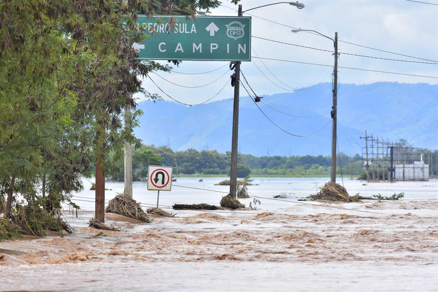 Cuba activa alarma ciclónica ante Eta